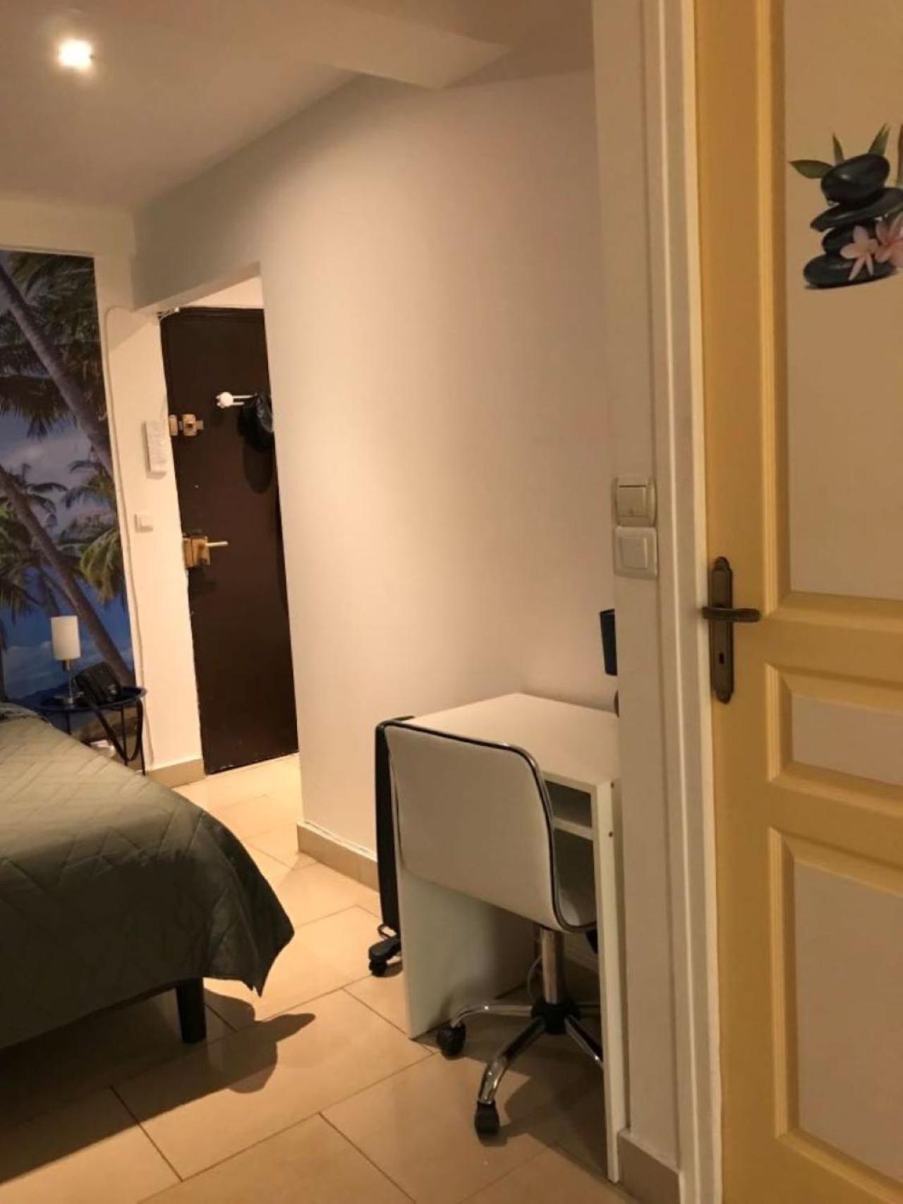 Summer Beach Studio, 4 Persons, Mobile Ac, Old Town Nice Exteriör bild